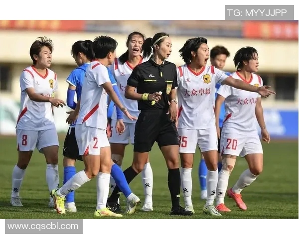 斯里兰卡女足迎战印度女足力争在亚洲赛场展现风采 斯里兰卡女足迎战印度女足力争在亚洲赛场展现风采