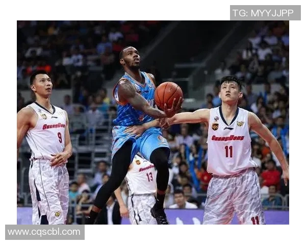 深圳对阵新疆的精彩直播视频全程回放与分析分享