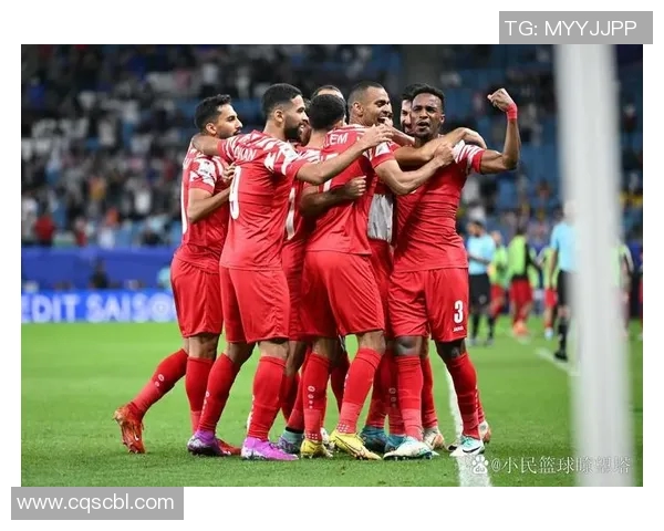 波尔图与马赛激战正酣谁将赢得欧战荣耀的巅峰对决 波尔图与马赛激战正酣谁将赢得欧战荣耀的巅峰对决