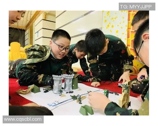 和平精英战术分析：深入探讨FPX战队的防守策略与应对技巧MBA