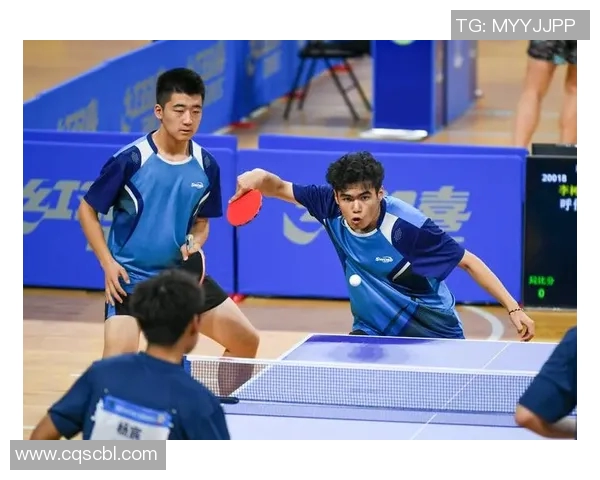 丁宁与李哓霞激烈对决谁将成为乒乓球赛场的新王者